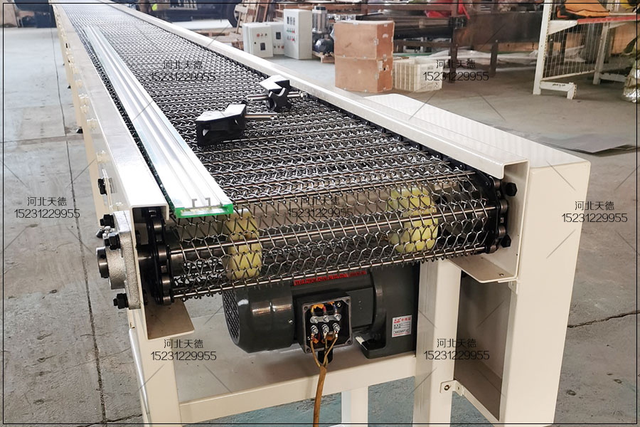 網(wǎng)帶輸送機(jī)