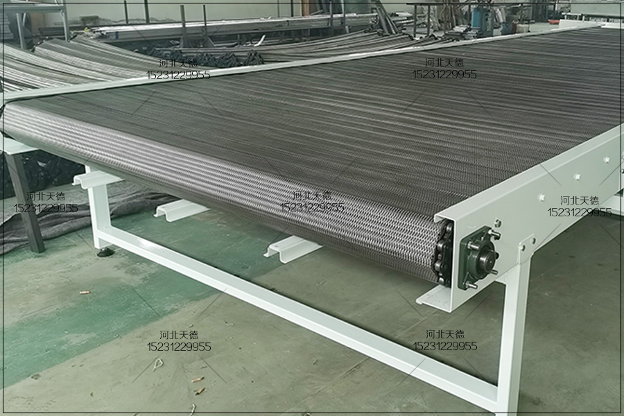 不銹鋼輸送機(jī)